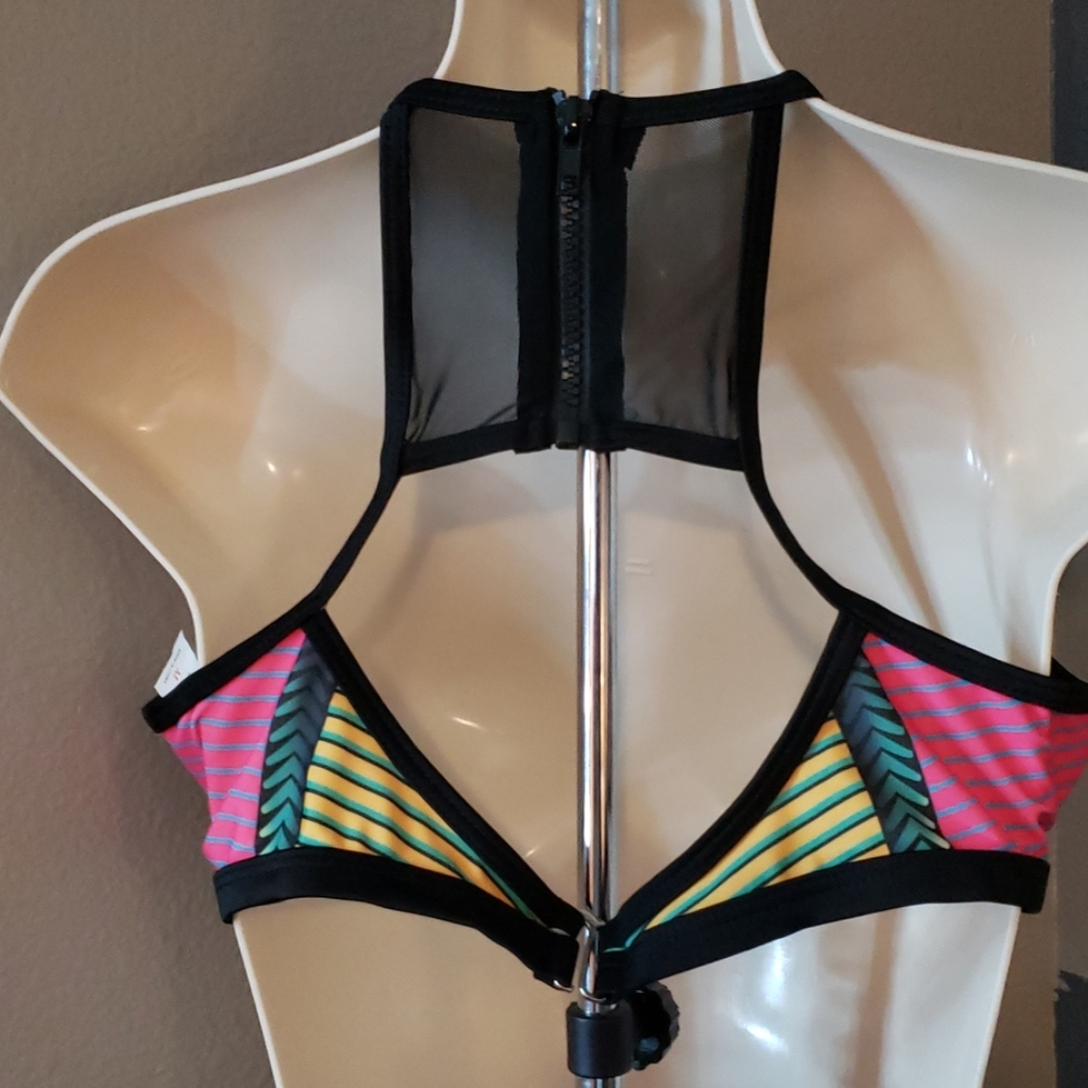 Bathing Suit - Picture 5 of 5